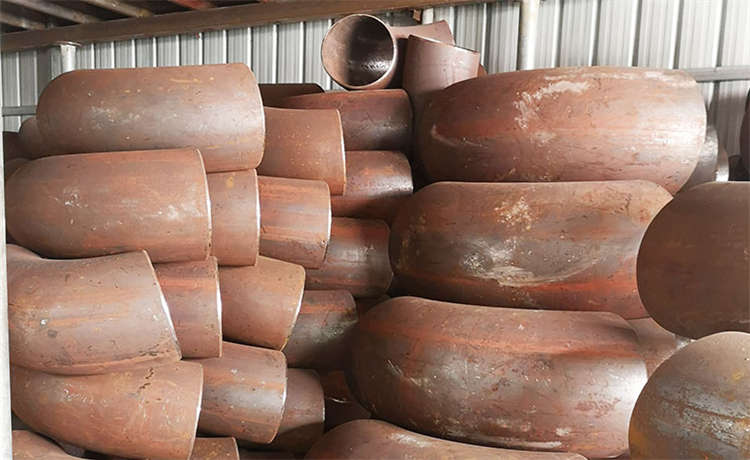 埋地螺旋焊管廠家，角鋼批發(fā)，1200鋼立柱，1920-12mm螺旋鋼管