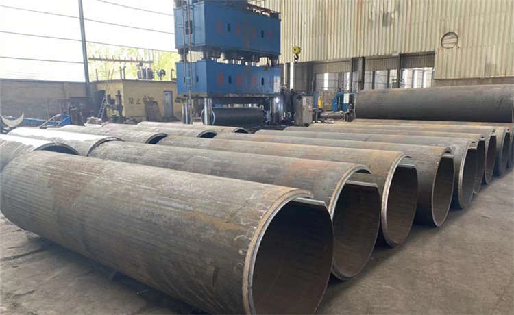 1500 1120-8-10-12mm螺旋焊管，廣州鋼材場鍍鋅無縫鋼管，化州螺旋鋼管，十五年廠家經驗