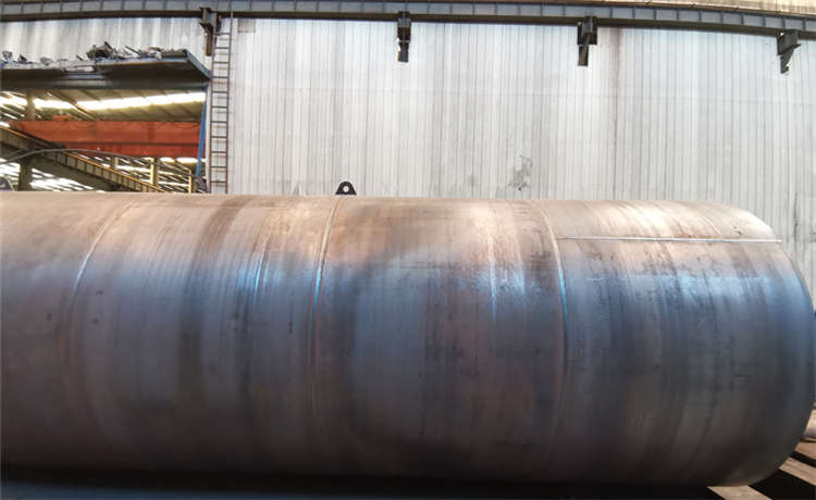 鋼材場污水處理鋼管廠家，槽鋼批發(fā)，2420mm螺旋管，外直徑1620mm螺旋焊管