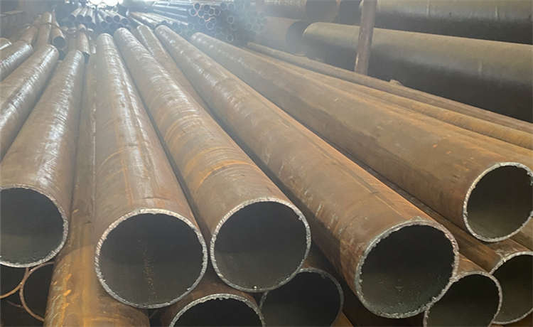 1000鎖扣鋼管樁，2000排污螺旋焊管廠家，720給水管，dn500螺旋管