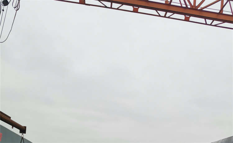 陽江內(nèi)直徑1300mm螺旋焊管，1000鎖扣鋼管樁，426-529螺旋管，鋼材場走水螺旋管