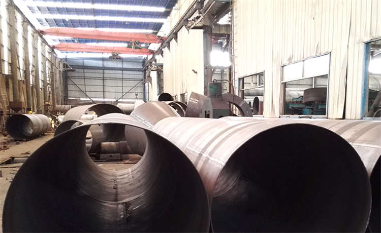 dn2800mm螺旋焊管，836螺旋鋼管，薄壁螺旋管廠家，鋼材場錳板批發(fā)