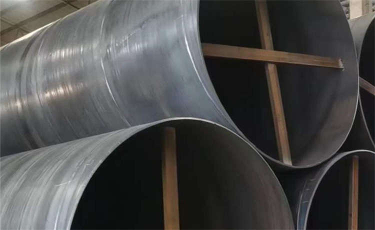 鋼材場瀝青玻璃纖維布防腐螺旋管，貴港內(nèi)直徑450mm螺旋焊管，DN2200螺旋鋼管，鋼鐵世界螺旋鋼管多少錢一米