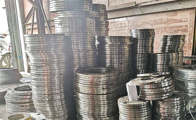 529-6螺旋鋼管，1524-12mm螺旋鋼管，鋼材場螺旋管生產(chǎn)廠家，鋼材場供水螺旋管