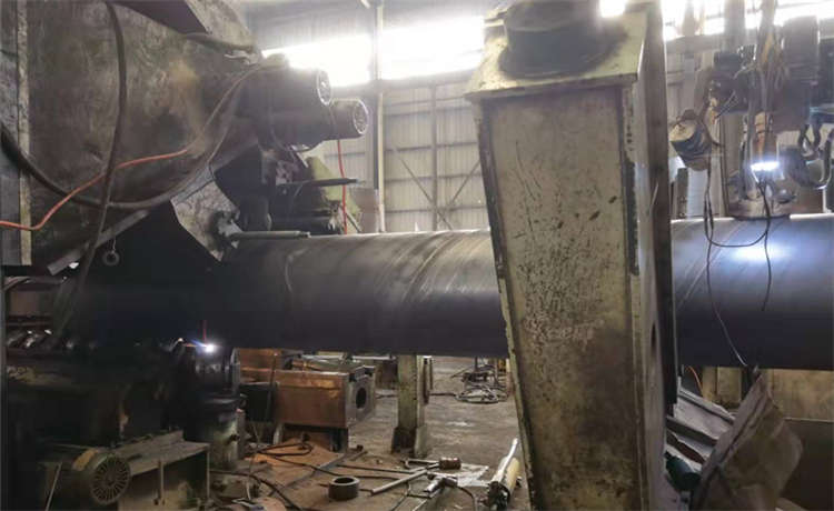 2020-10-12-14-16mm螺旋鋼管，防城港1100mm螺旋焊管，鋼箱梁工字鋼，排水防腐鋼管廠家