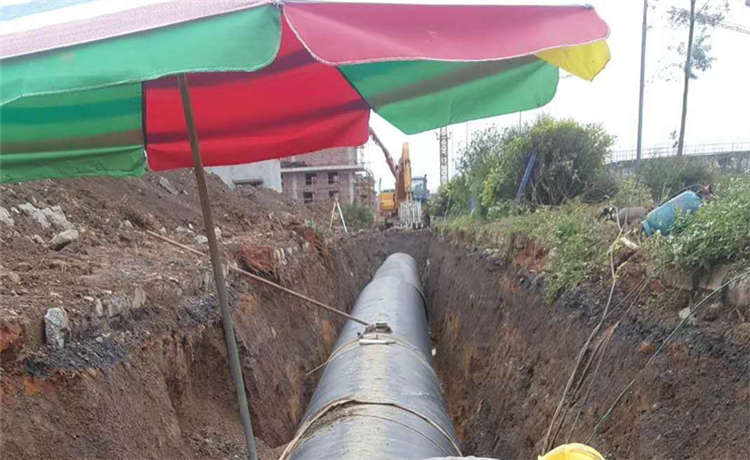 梧州820mm螺旋焊管出貨，530-10mm螺旋鋼管，2324mm螺旋鋼管，實(shí)力雄厚的鋼管廠家