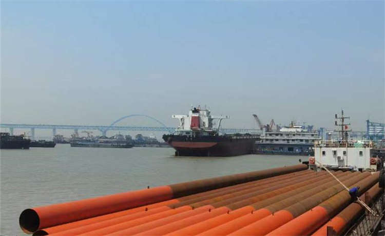 800螺旋焊管，桂林1500供水螺旋鋼管，dn1700螺旋焊管，鍍鋅槽鋼銷售