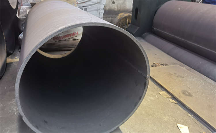 外直徑2520mm螺旋焊管，江門(mén)KY2021原漿型環(huán)氧重防腐螺旋管，鋼鐵世界2400mm螺旋鋼管，污水處理鋼管廠(chǎng)家