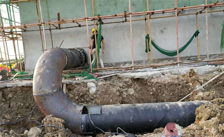 防腐螺旋廠家，鋼材場鋼護(hù)筒加工，836mm螺旋鋼管，530-8mm螺旋鋼管