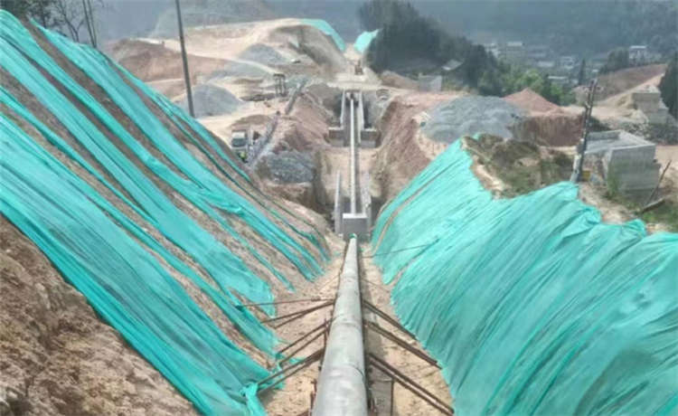 850 兩油一布防腐螺旋管，東莞dn2100螺旋管，2220-10-12-14-16-18mm螺旋鋼管，空調(diào)通風(fēng)鋼管廠家