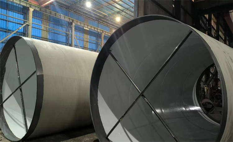 鋼材場(chǎng)400mm螺旋管，1820-10mm螺旋焊管，2520-12mm螺旋焊管，鋼材場(chǎng)H型鋼