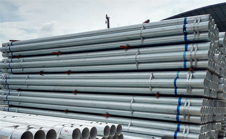 內(nèi)直徑1700mm螺旋焊管，2420mm螺旋管，給水螺旋焊管廠家，污水鋼管廠