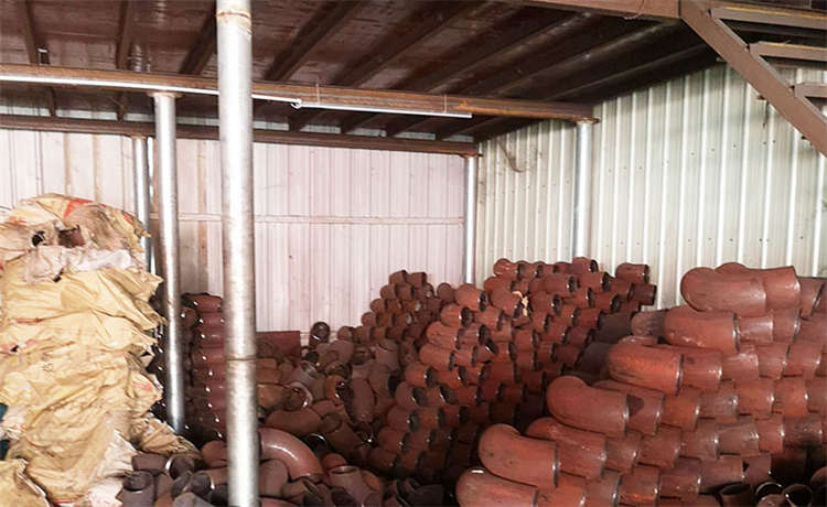 800 五油三布螺旋管，佛山煙囪鋼管，供應(yīng)各種型號螺旋鋼管，焊接鋼管廠家